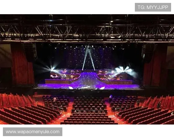 澳门百老汇娱乐中心带你体验最精彩的现场表演和丰富多彩的娱乐项目